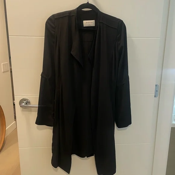 Aritzia Kahlo Robe - Picture 5 of 7